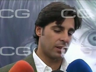 Fran elude aclarar la polémica de la boda