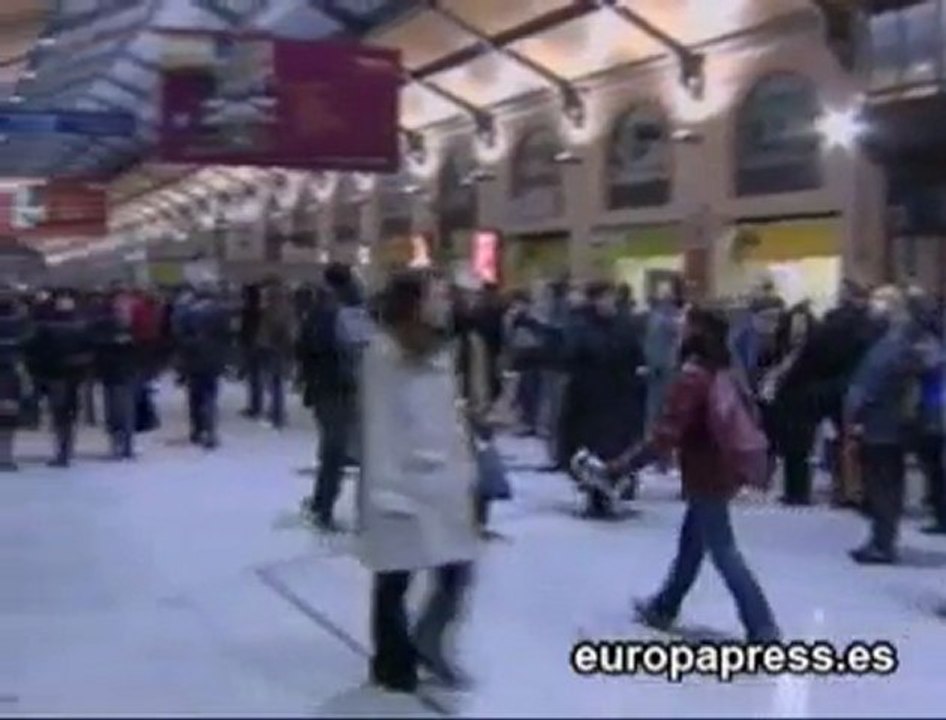 El Gobierno francés exige el fin de la huelga