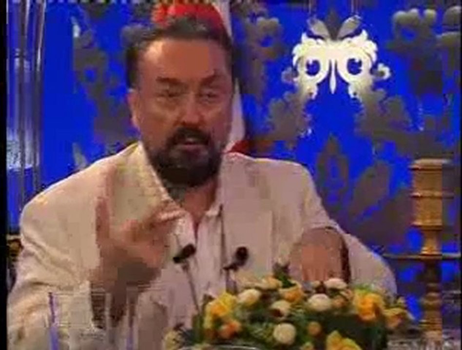 Musevilerde de Hristiyanlarda da secde vardır