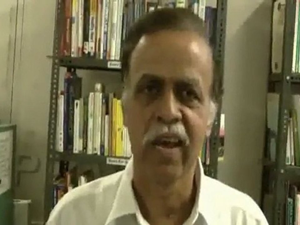 Feedback - Enhance your Confidence through Communication Skills.wmv