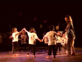 La maternelle entre en scène maternelle- Partie 1- Sylvine