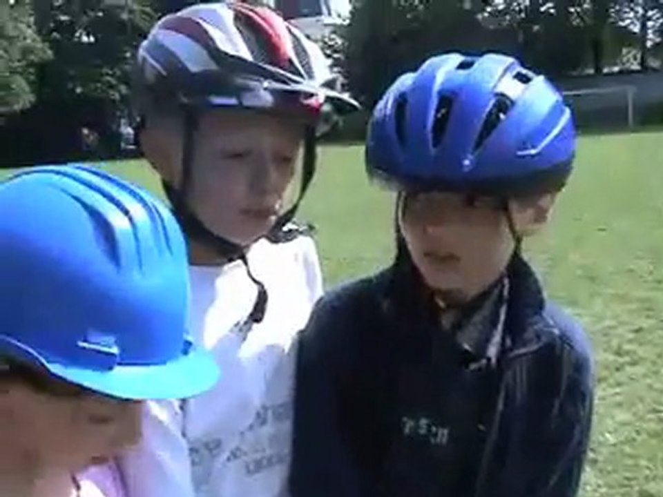 Aulnoye-Aymeries lancement d'une fusée par mes CM1 de l'école Joliko-Curie