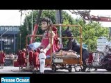 Royal de Luxe à Nantes : une danse avant le coucher...