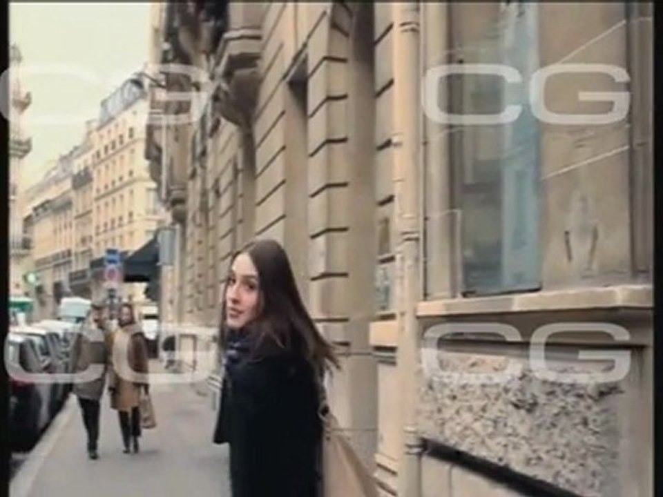 Dani Martín "Mira la vida" con María Valverde