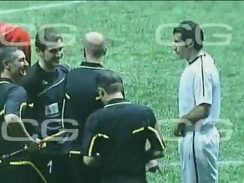 Iker Casillas y Figo lideran dos equipos