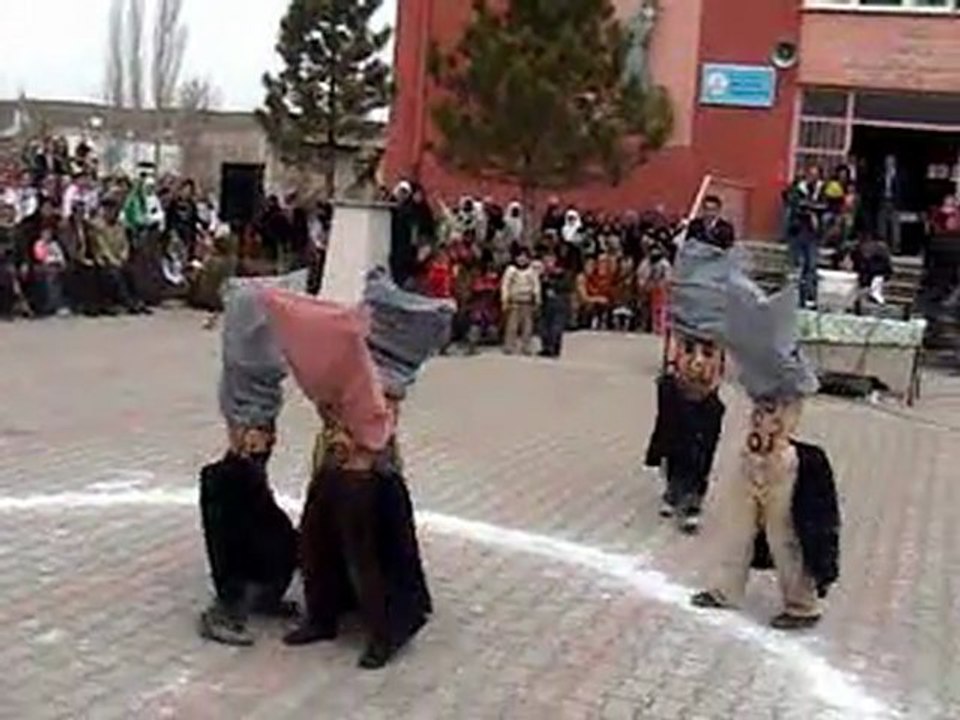 23 Nisan 2007 Kuyulutatlar köyü-1.Bölüm