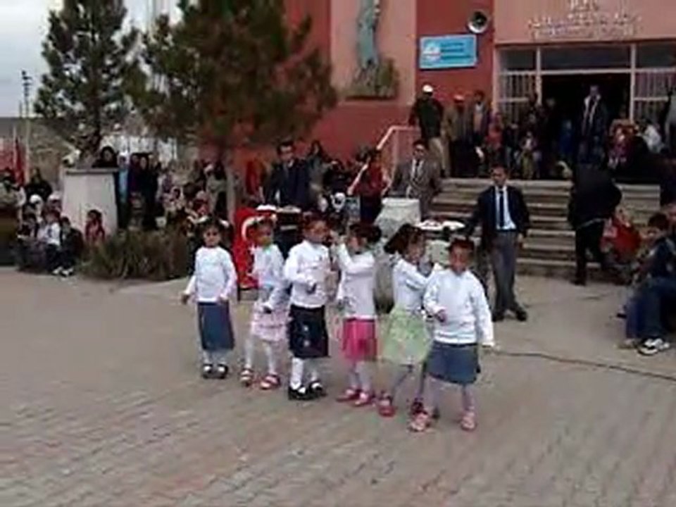 23 Nisan 2007 Kuyulutatlar köyü- 2.Bölüm