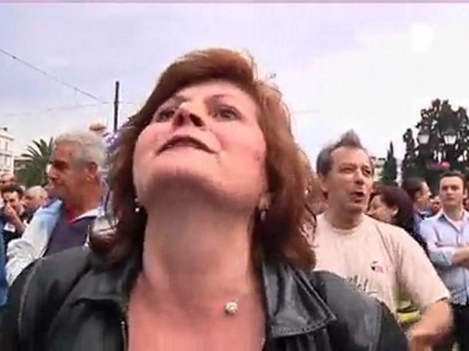 Grèce : Papandreou à la recherche du consensus politique