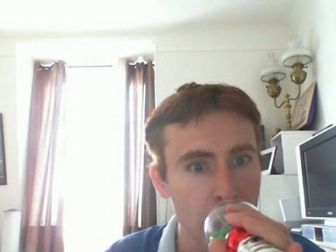 Wiwi égratigne l'effet papillon de Youssoupha