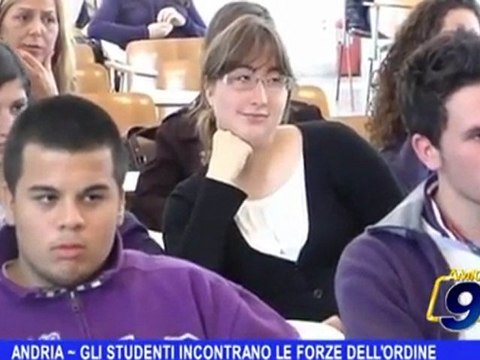 ANDRIA | Gli studenti incontrano le Forze dell'Ordine