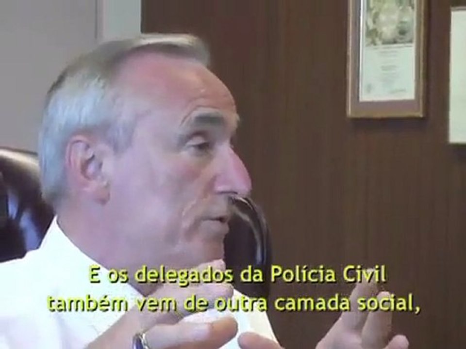 Entrevista com William Bratton