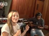 Claudia Leitte canta Um Dom
