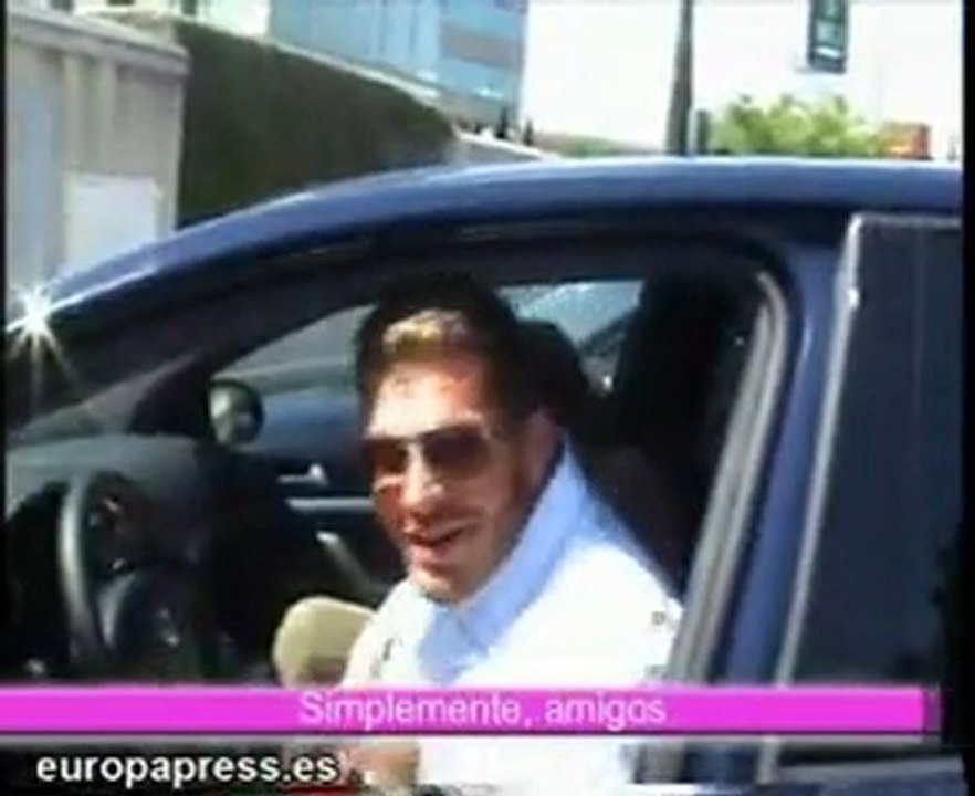 Darek y su representante, sólo amigos