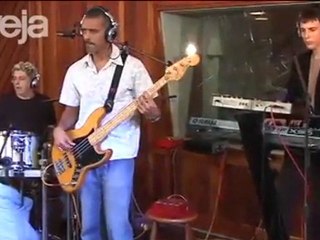 Ana Carolina canta 'Tá Rindo, É?'