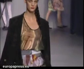 Krizia Robustella, 'moda perruna'