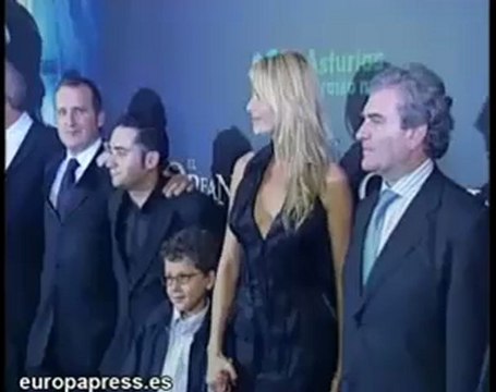 Bayona podría dirigir 3ª parte 'Crepúsculo'