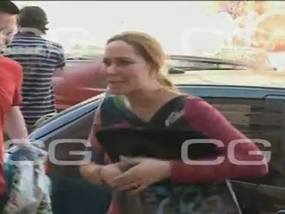 Chayo vuelve a casa "casada"