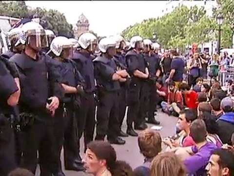 TV3 - Telenotícies - Efectes de la contundència policial