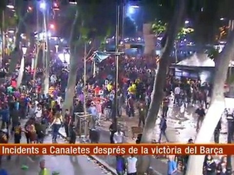 TV3 - Els matins - La font de Canaletes perd un dels quatre brolladors pels aldarulls