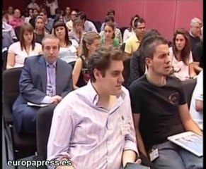 Rajoy dice que Zapatero es antidemocrático