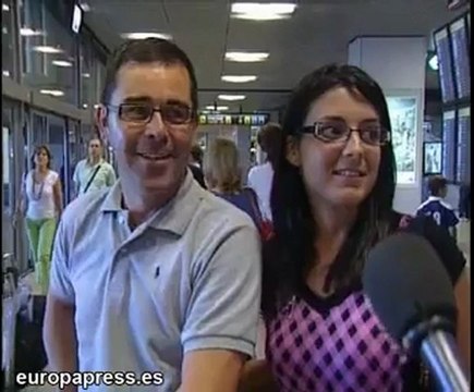 Coto Matamoros se hace un tatuaje maomí