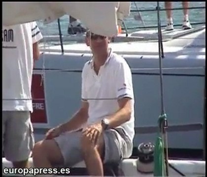 El Rey y el Príncipe participan en las regatas