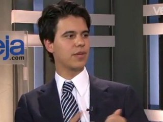 Há uma mudança de atitude na campanha da Dilma