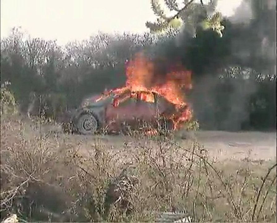 Suite de la bm qui prend feu