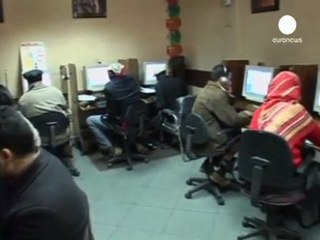 Black-out a internet. Il nuovo Egitto multa Mubarak