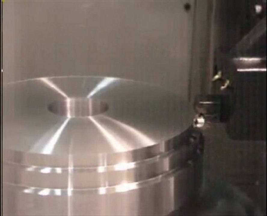 Okuma V80R 600 RPM with Fanuc Control - Cutting - MachineTools.TV