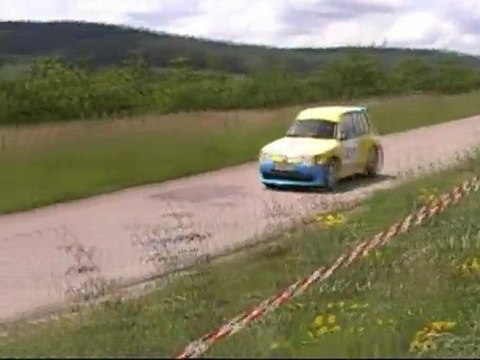 Rallye Mouzon - Frezelle 2011 .ES1.