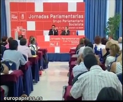 Alarte pide a socialistas que no apoyen moción