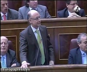 Bono manda callar a Montoro en el Congreso