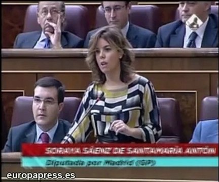 Soraya y De la Vega debaten presupuestos