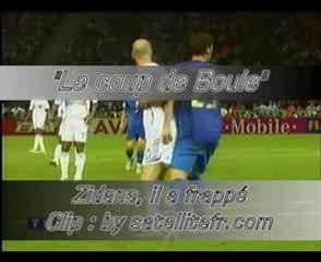 Le coup de boule-Zidane il a frappé