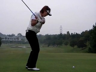 jeon mi jeong behind