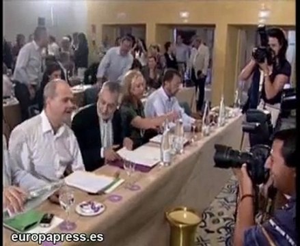 Chaves exige a Rajoy autoridad con 'Gürtel'