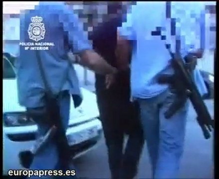 Desarticulada una red de proxenetas