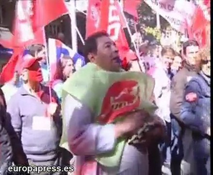Manifestación por un convenio colectivo