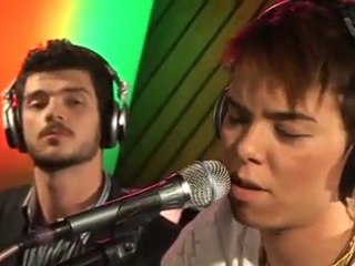 Maria Gadú canta 'Bela Flor'
