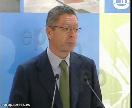 Gallardón respalda a Cobo