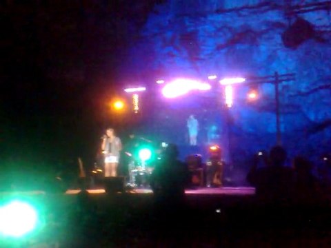 Septembre 94 Chimène Badi La voix en live Pierrelatte 10 juillet 2010