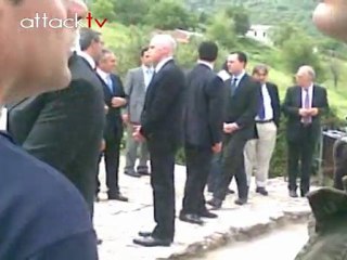 ΚΑΛΑΒΡΥΤΑ Υποδοχή αλλά και αποδοκιμασίες στον Γ. Παπανδρέου