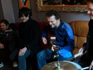 Applause - She's not there (Froggy's Session)
