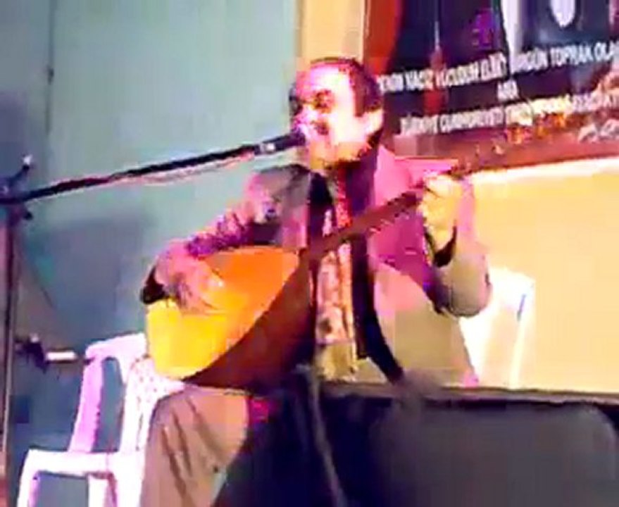 Aşık Gülabi - Benden Neler Çaldın Yıllar