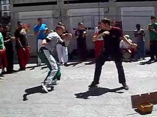 Capoeira pour la bonne cause à Clermont-Ferrand