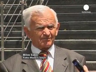 Manifestazioni e preghiere. Viaggio fra i "pro-Mladic"