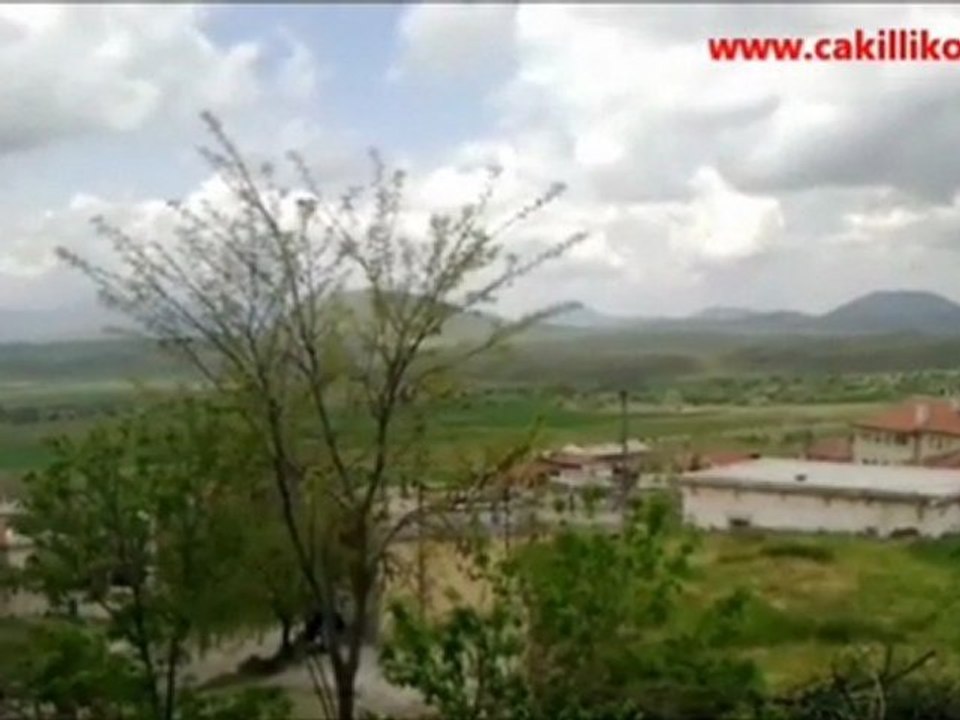 ÇAKILLI KÖYÜ