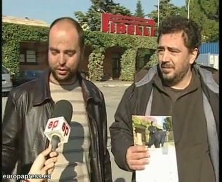 Trabajadores parodian calendario Pirelli