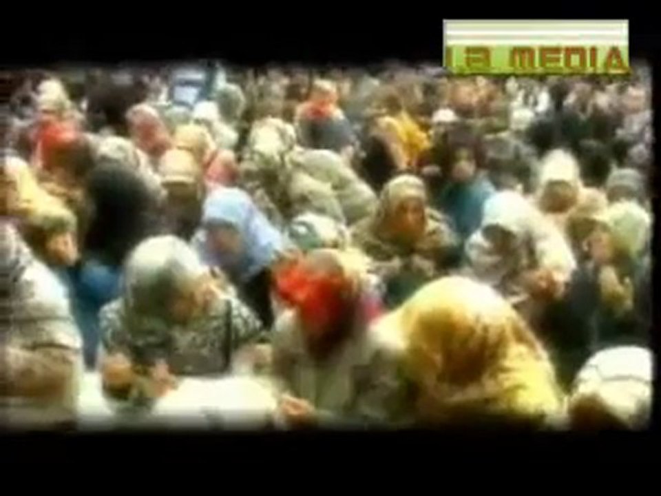 Bizim bize yaptığımız hakarettir başörtüsü